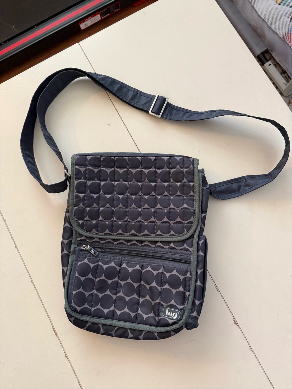 Lug Quilted Crossbody Travel Bag – Organizational Messenger Polka Dot